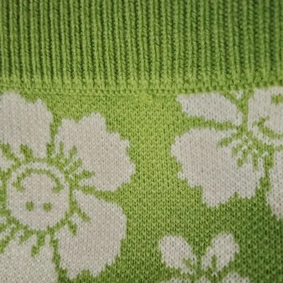 Holiday the Label Happy Hawaii Knit Sweater in Olive Small - Picture 5 of 6